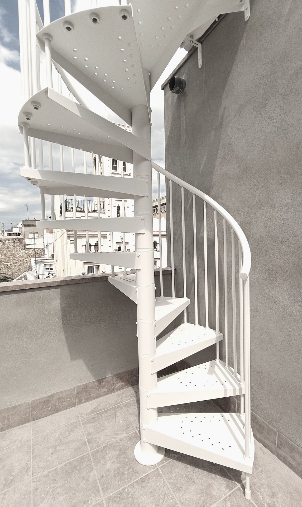 escalera metalica de caracol de exterior